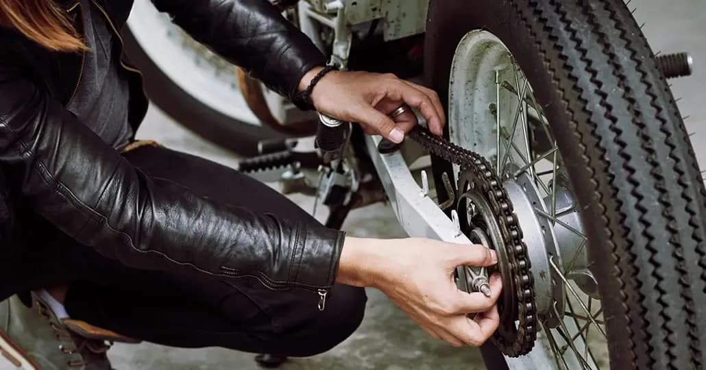5 Penyebab Rantai Motor Berisik, Ini Cara Mengatasinya