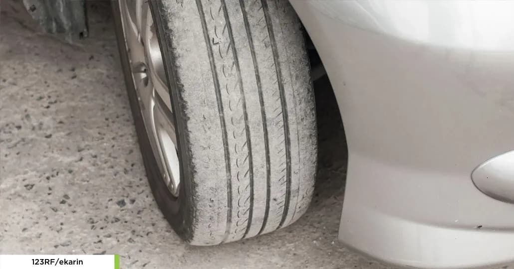 Ban Mobil Aus. (123RF/ekarin)