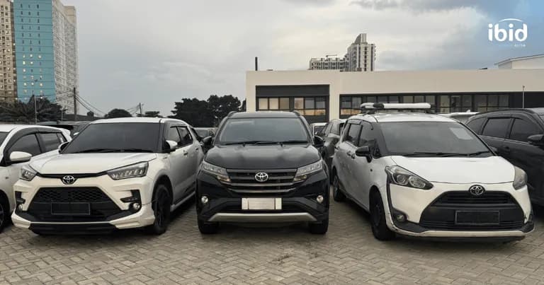 Mobil Bekas Jakarta. (PT Balai Lelang Serasi)
