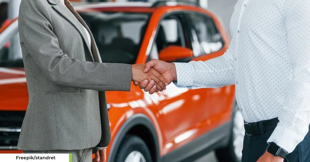 Jual Mobil Bekas. (Freepik/standret)
