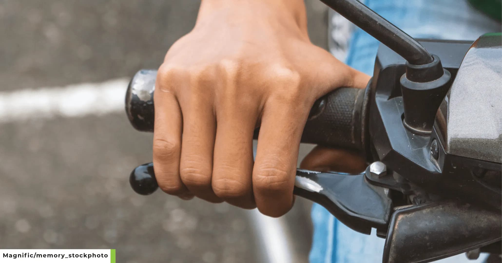 Gas motor injeksi. (Magnific/memory_stockphoto)