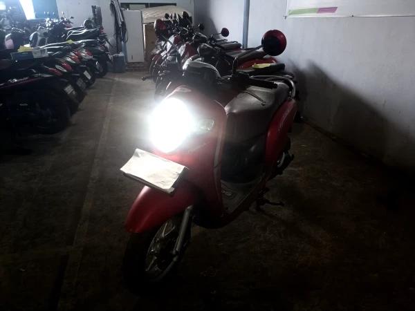 dd6979kn-scoopy-2020-72049687496