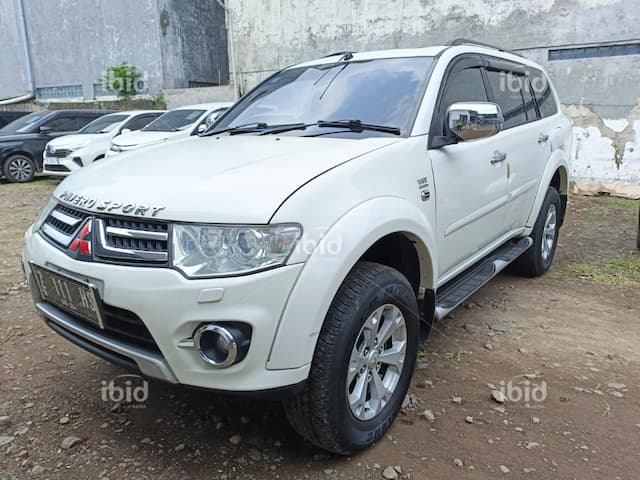 z111hs-pajero-sport-2014-62299138772