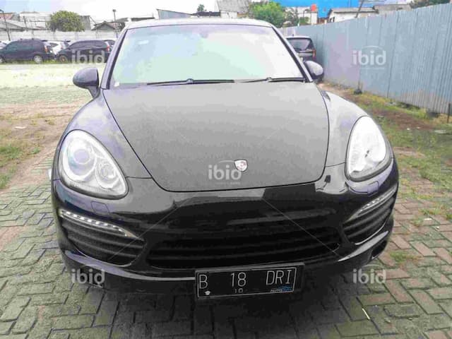 b18dri-cayenne-2013-62248798948
