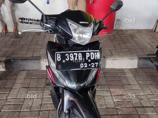 b3978pdh-revo-2017-724902210018