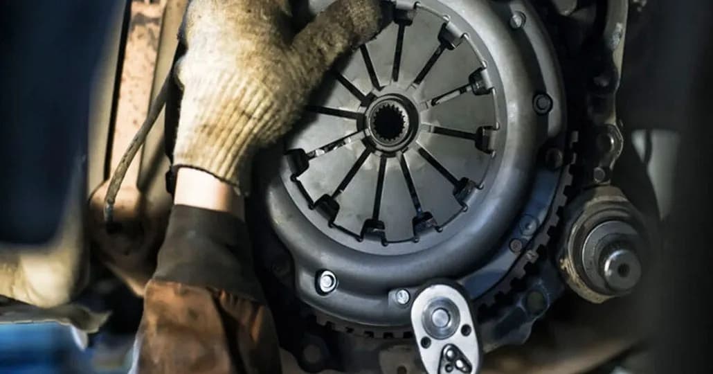 3 Tanda Kopling Mobil Bekas Manual Rusak
