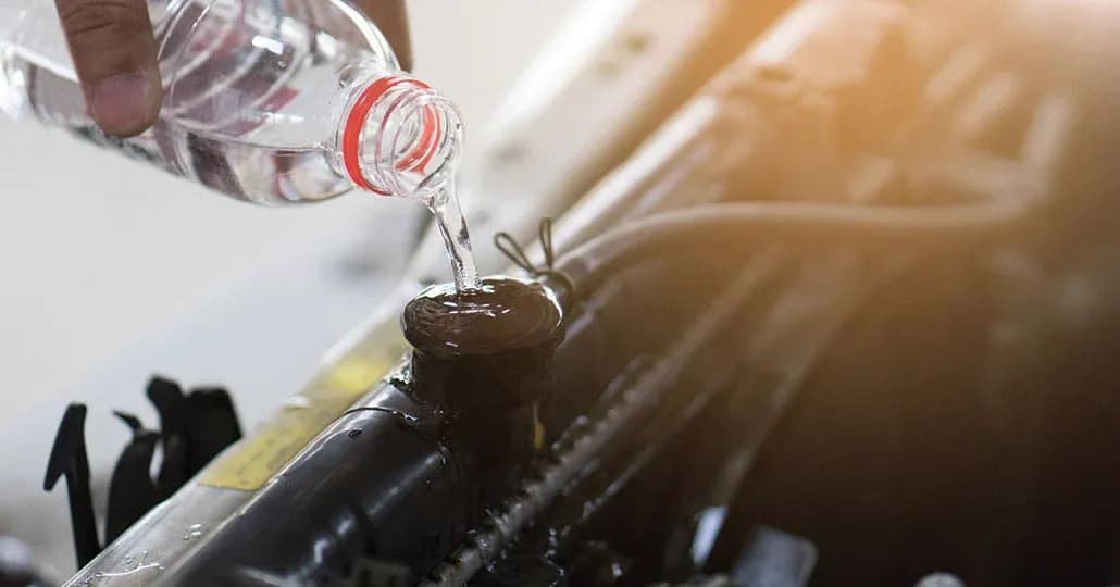 Air Radiator Motor Berbuih? Bisa Jadi Ini Penyebabnya