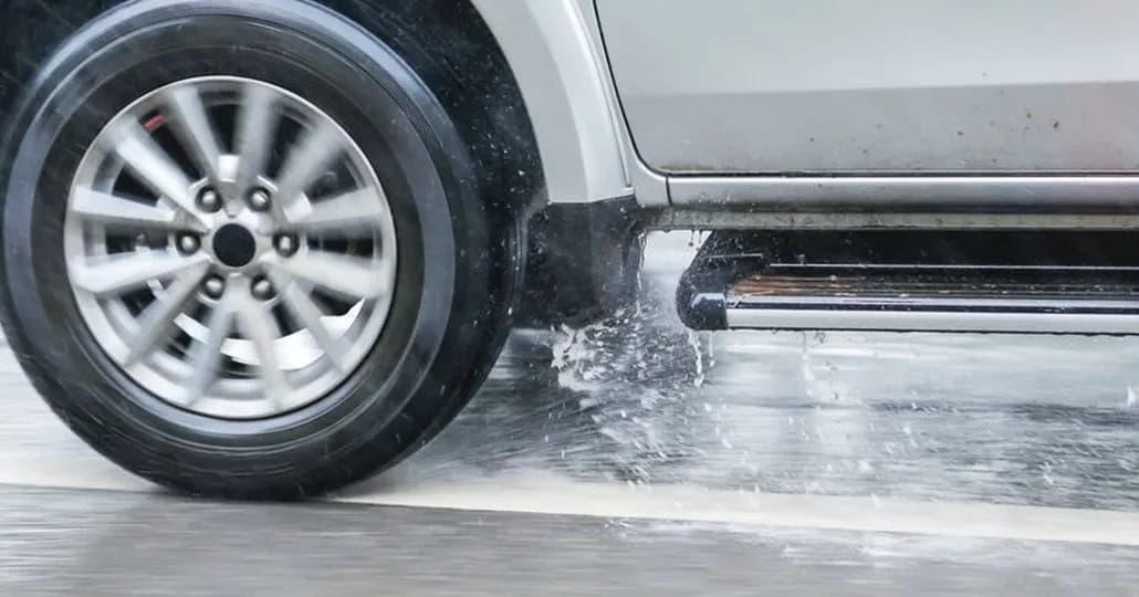 Musim Hujan, Ini 5 Perawatan Ban Mobil agar Tetap Awet