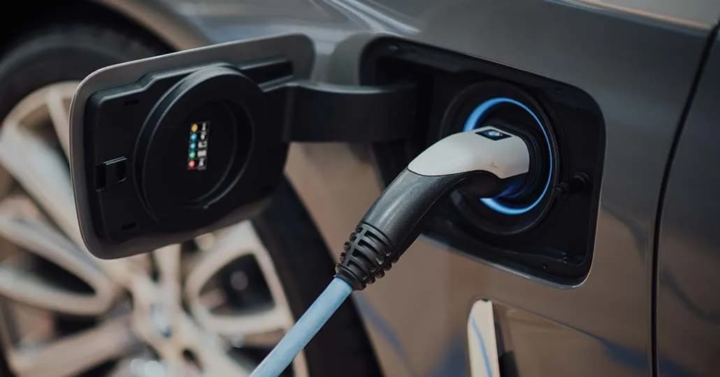 Ini Besaran Daya untuk Cas Mobil Listrik