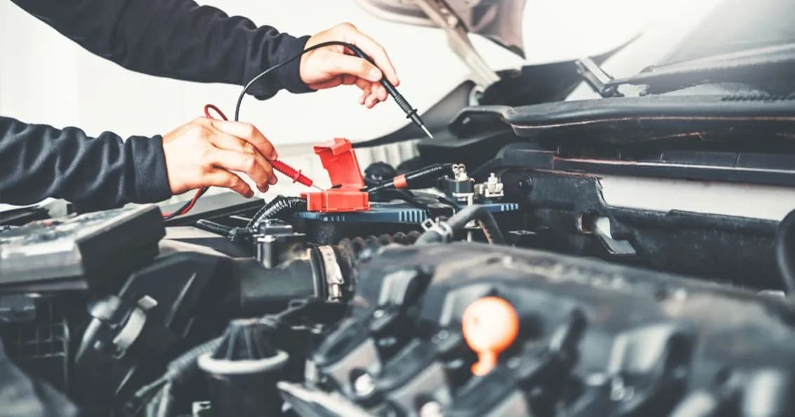 Cara Mudah Cek Aki Mobil Kesayangan