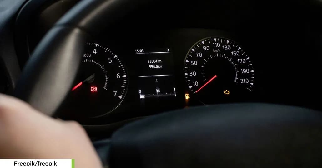 5 Cara Atasi Lampu Indikator Mobil Menyala Terus